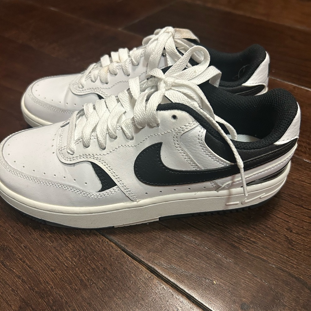 Nike Gamma Force Sneakers